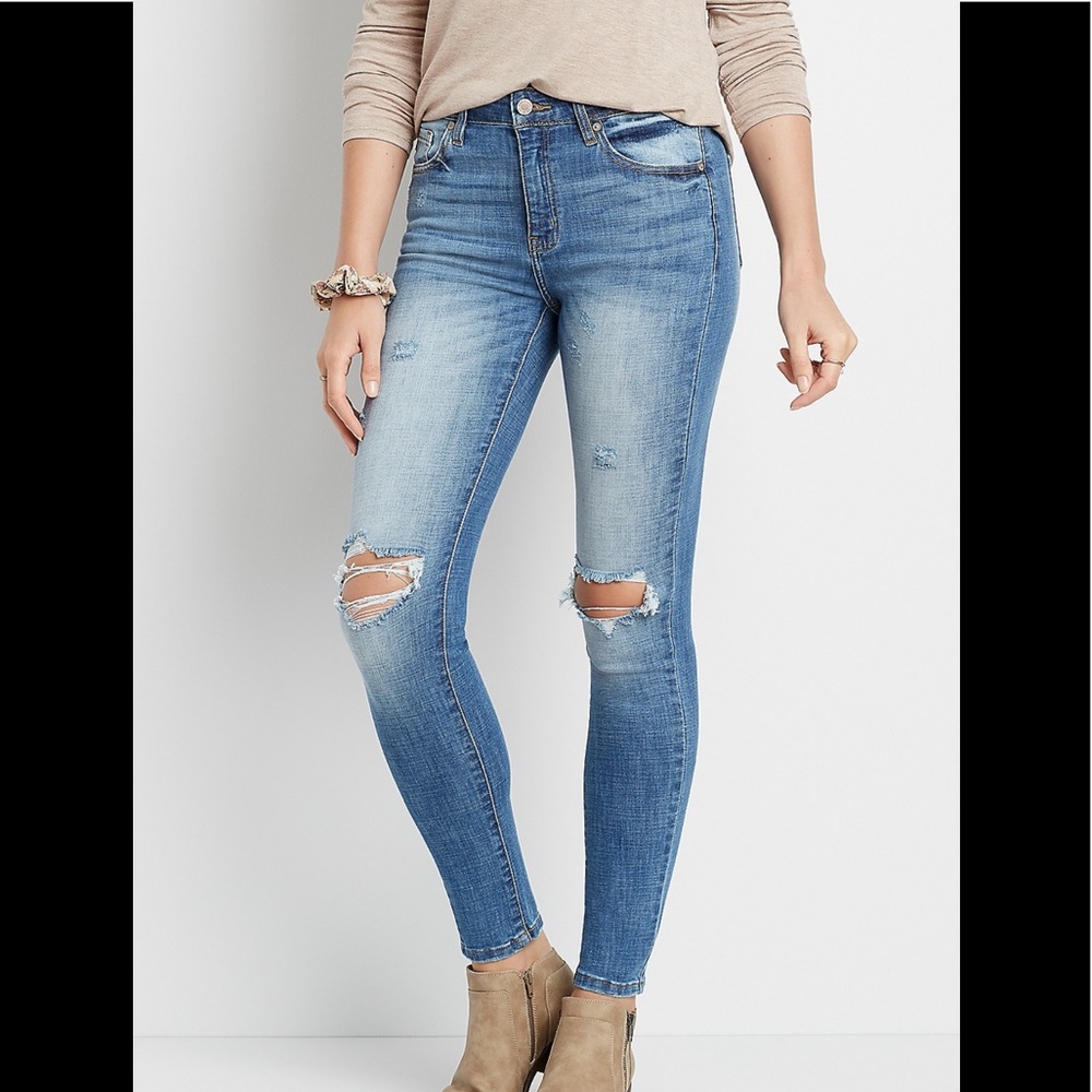 Kancan Estilo KC827M Distressed Jeans SZ- 28